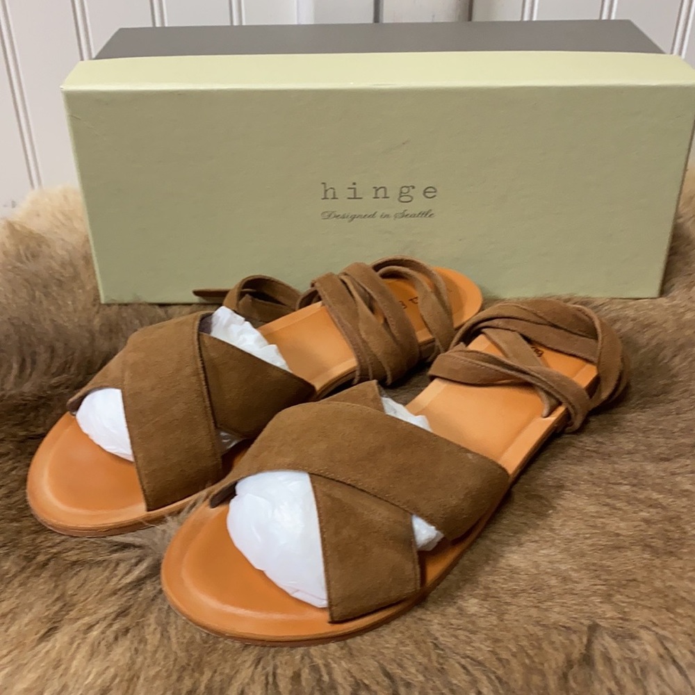 Hinge Gladiator Sandals 7.5